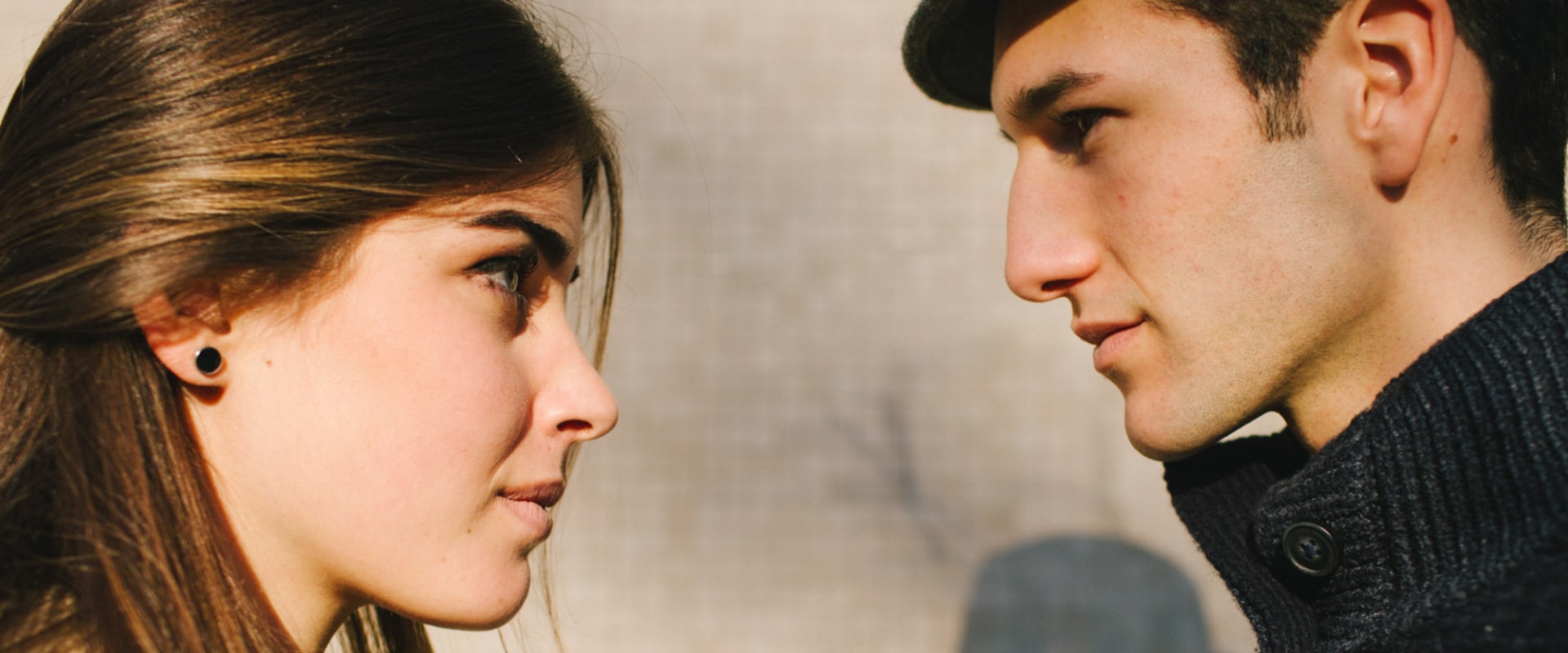 Honest Dating: How to Make Sure You're Being True to Yourself and Your Partner